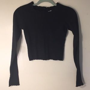 Long sleeve crop top